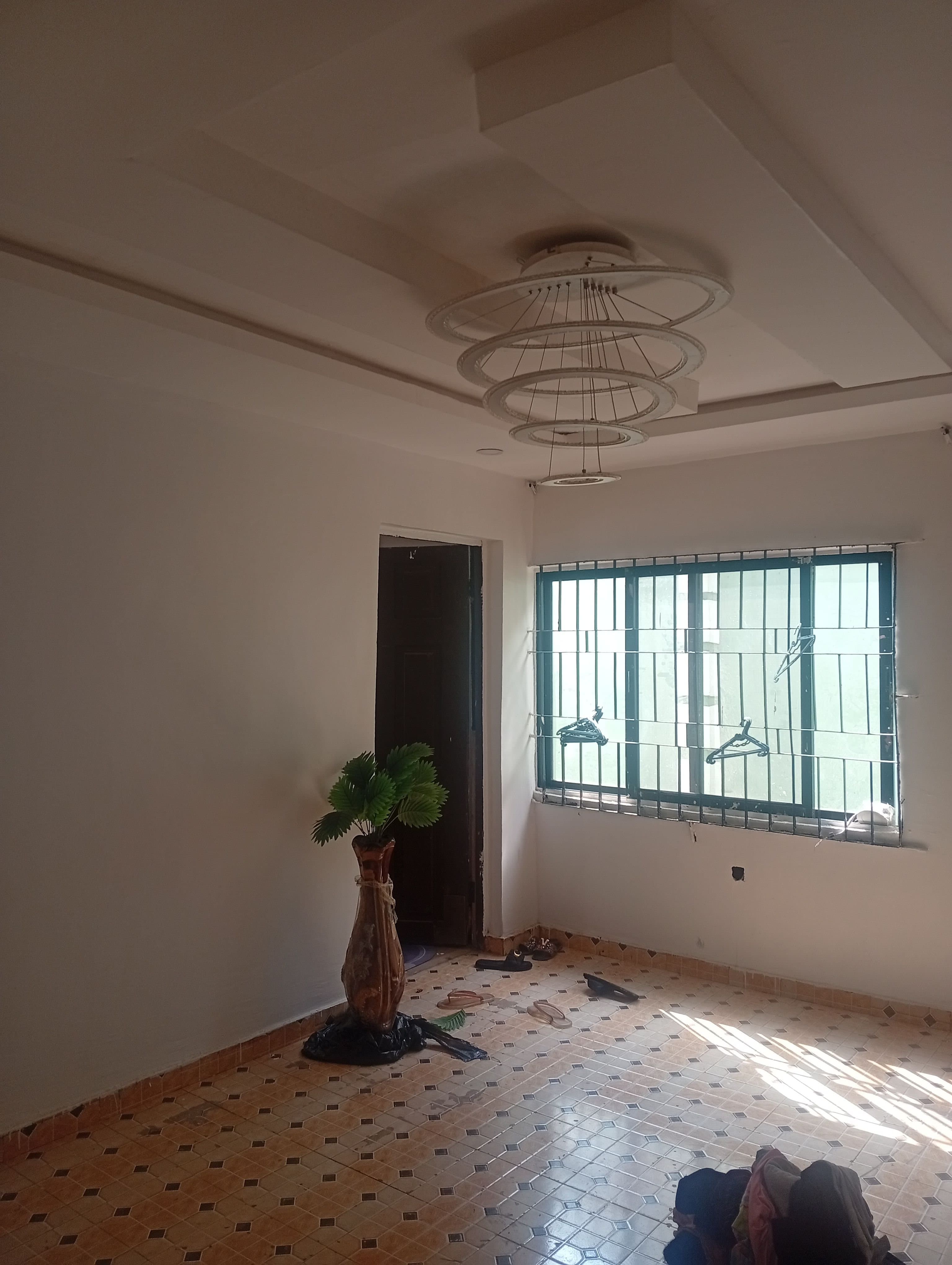 Room in flat for rent in Agric bus stop, Lagos — 2 bedrooms