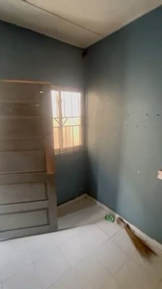 Orile (closer to cms), Lagos