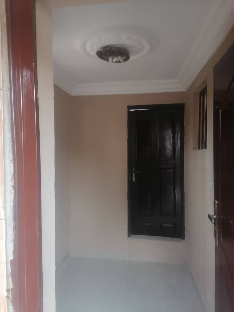 Self Contain for rent in Lakowe, Lagos — 1 bedroom