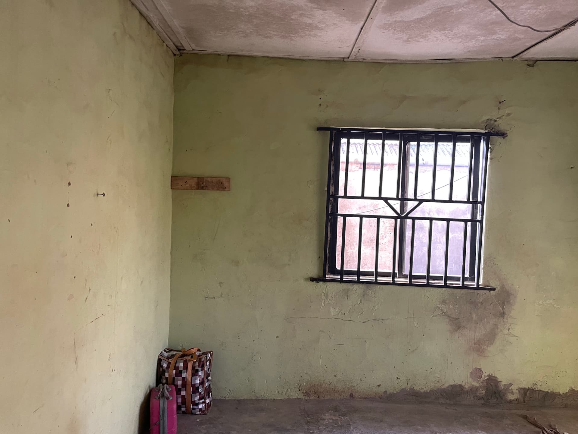 Room in flat for rent in Toll gate, Ogun — 2 bedrooms